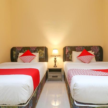 Super Oyo 2280 Wisma Guntur II Denpasar  Exterior photo
