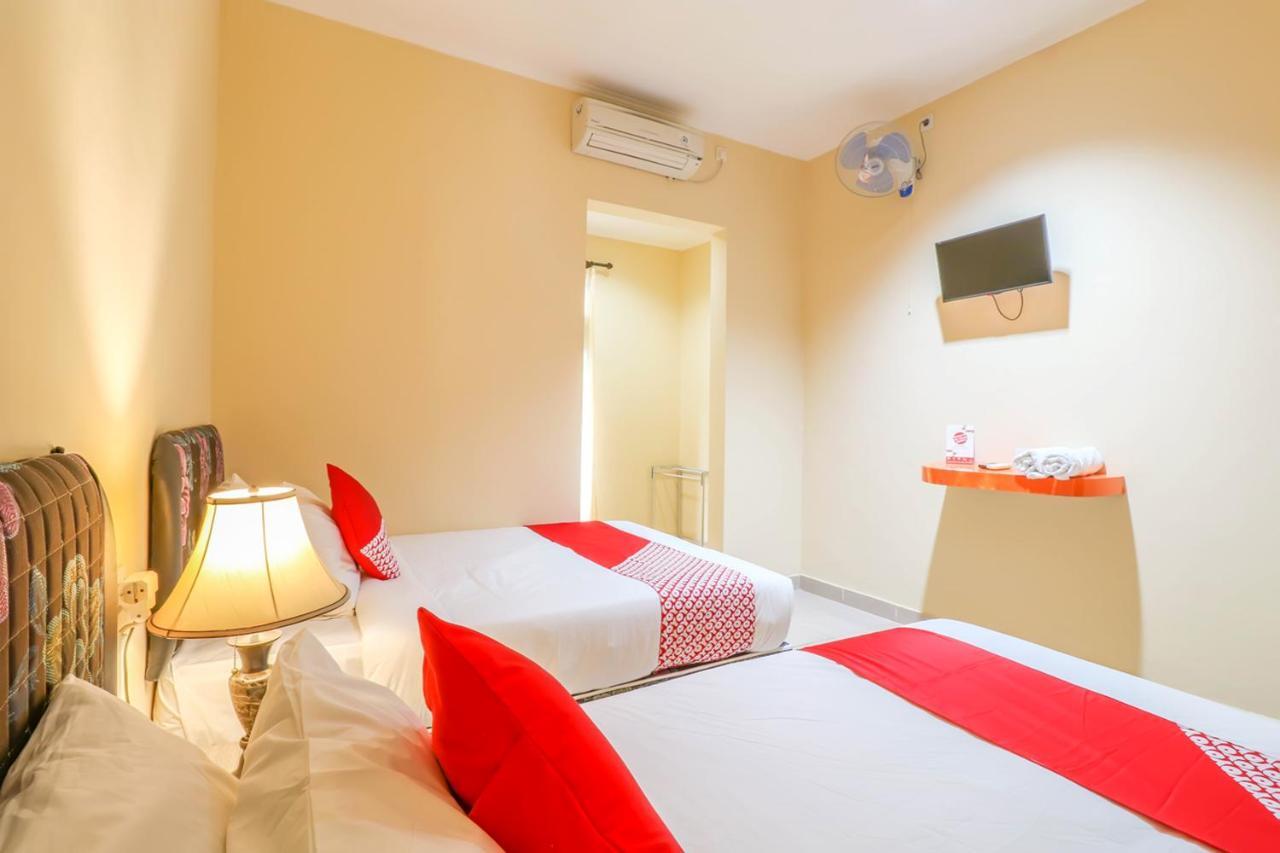 Super Oyo 2280 Wisma Guntur II Denpasar  Exterior photo