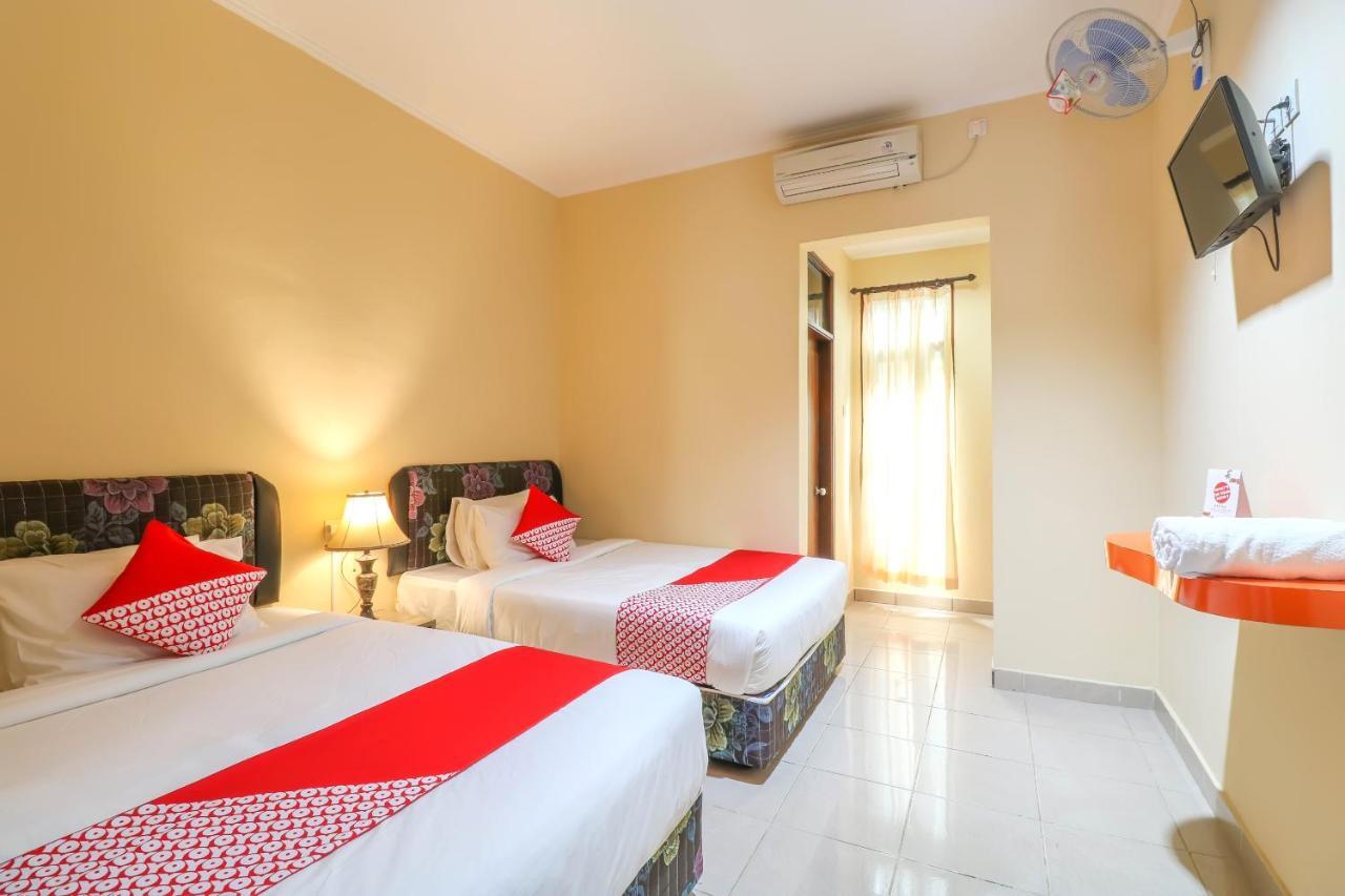 Super Oyo 2280 Wisma Guntur II Denpasar  Exterior photo